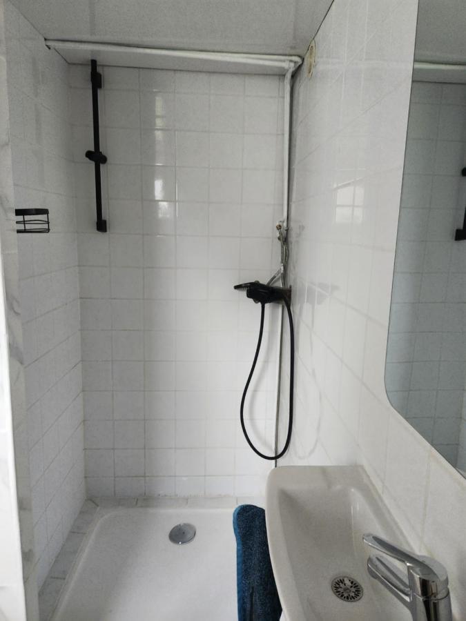 Studio, Pas De Collocation Possible Warmeriville Екстериор снимка