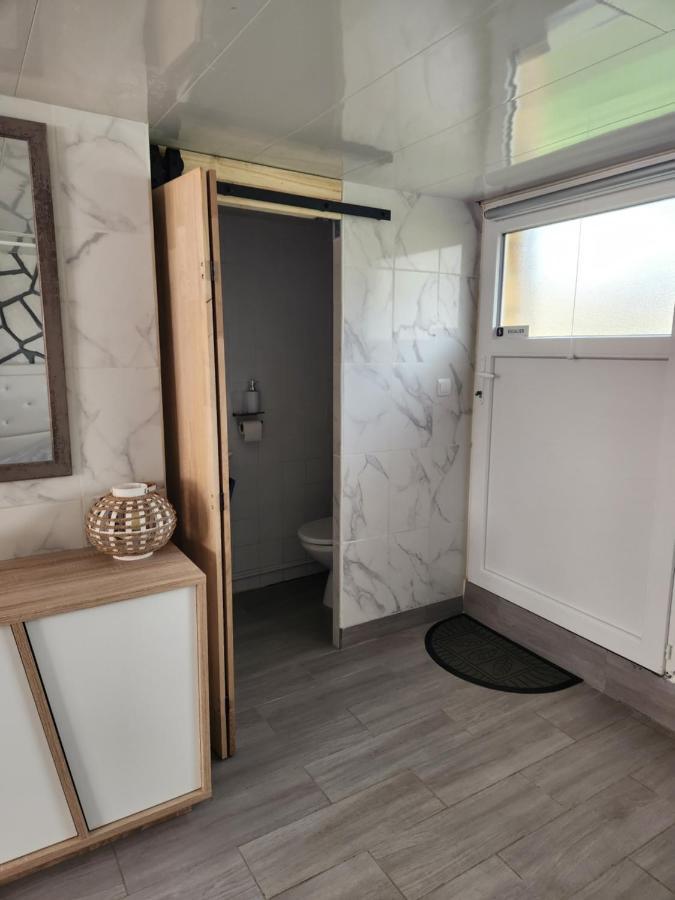 Studio, Pas De Collocation Possible Warmeriville Екстериор снимка