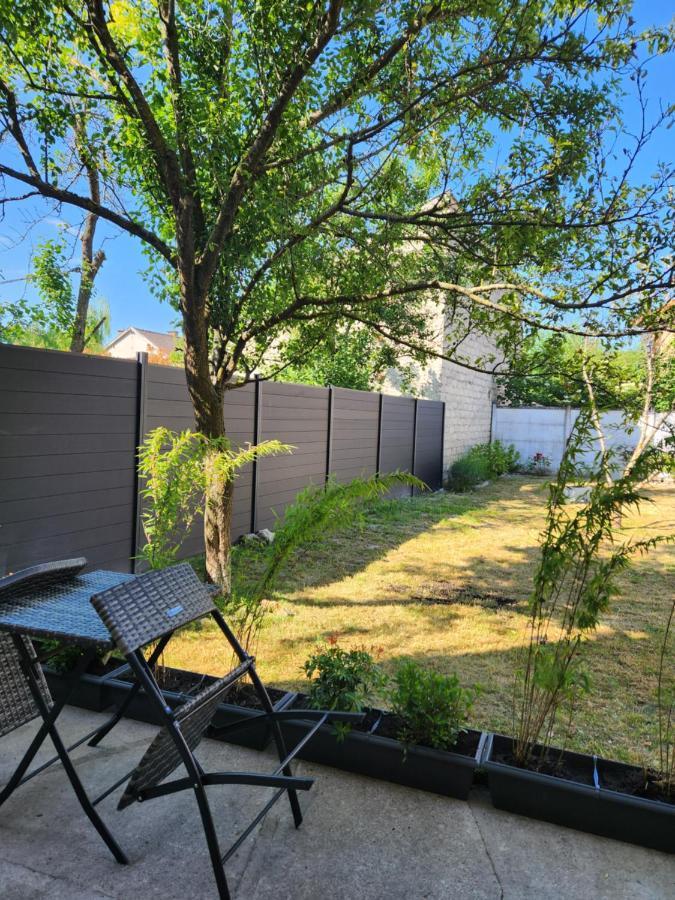 Studio, Pas De Collocation Possible Warmeriville Екстериор снимка